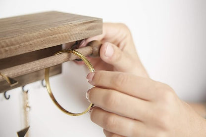 Rustic Necklace Jewelry Organizer